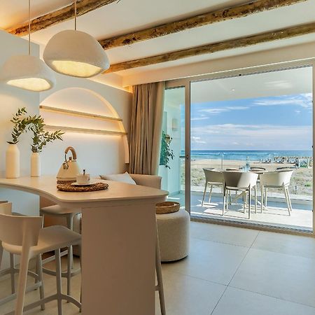 Apartamentos Azul Castelldefels Bagian luar foto