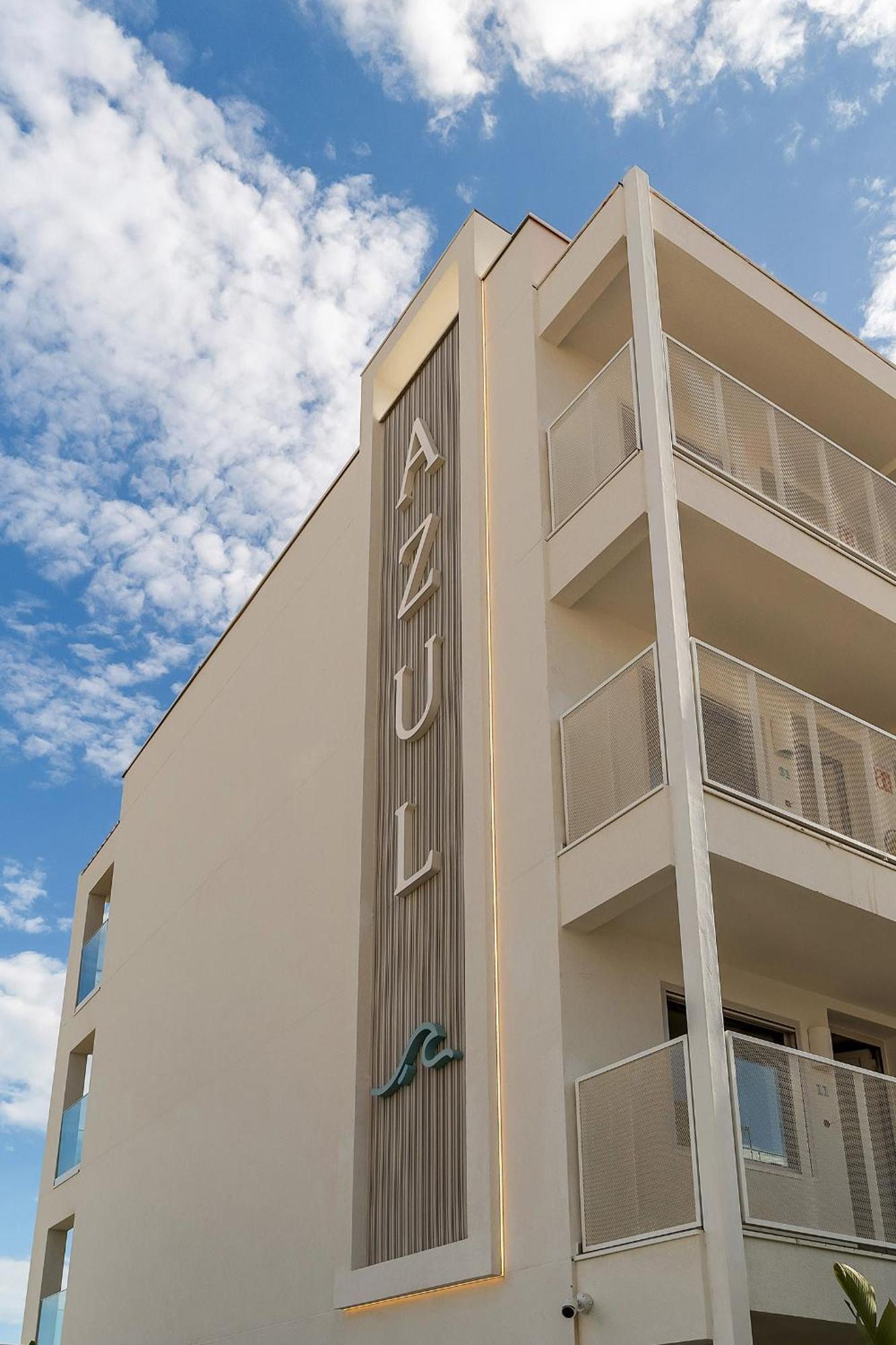 Apartamentos Azul Castelldefels Bagian luar foto