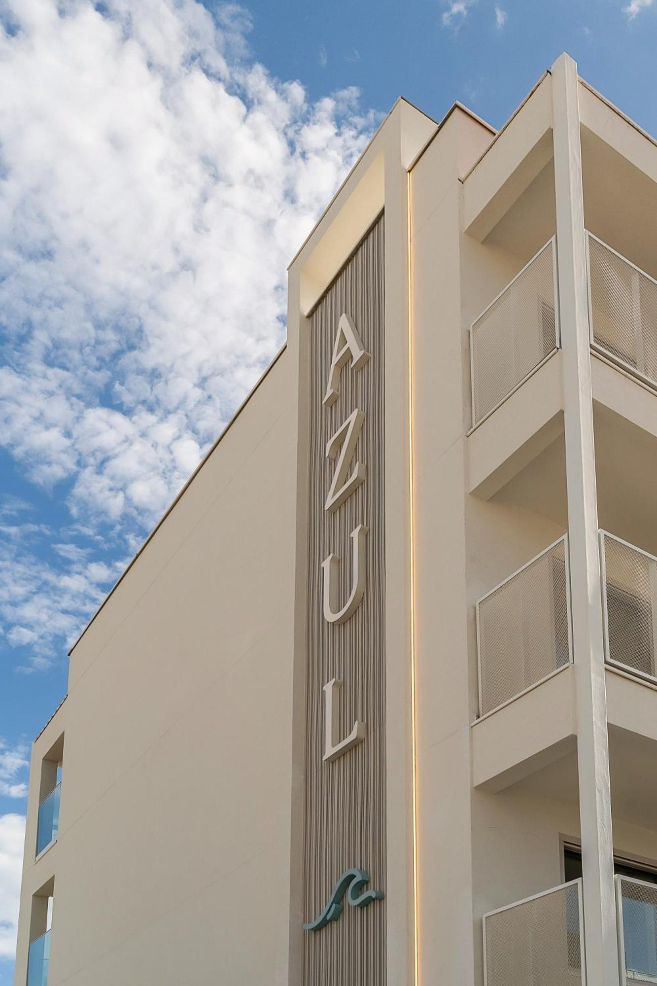 Apartamentos Azul Castelldefels Bagian luar foto