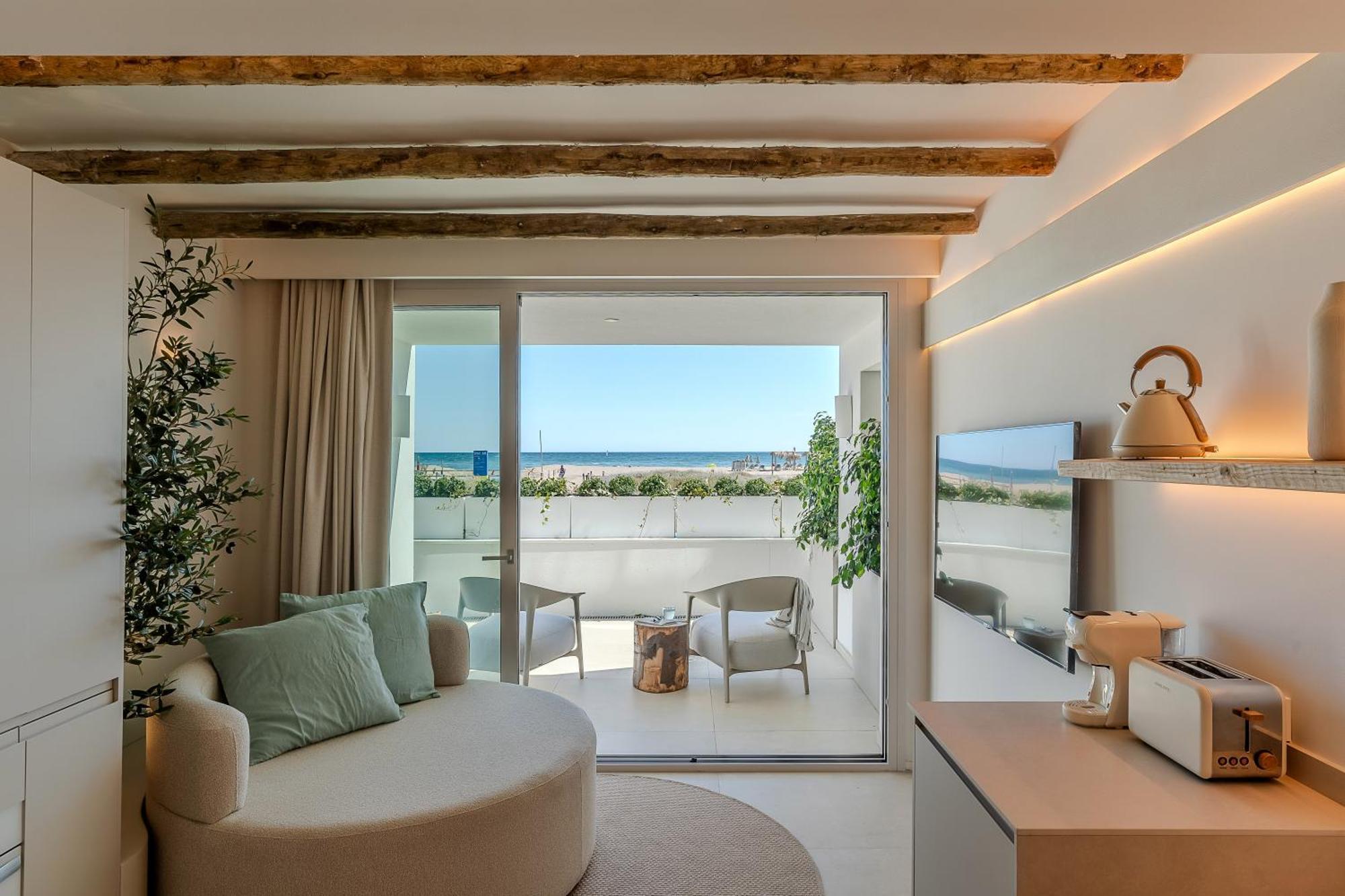Apartamentos Azul Castelldefels Bagian luar foto